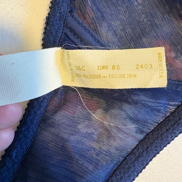 Vintage Victorias Secret Gold Label Floral Mesh Ruffle Underwire Bra Navy 36C - Picture 5 of 5